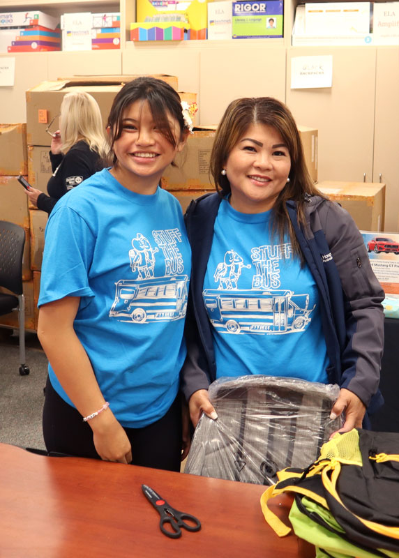 2024 Stuff the Bus Youth Volunteer